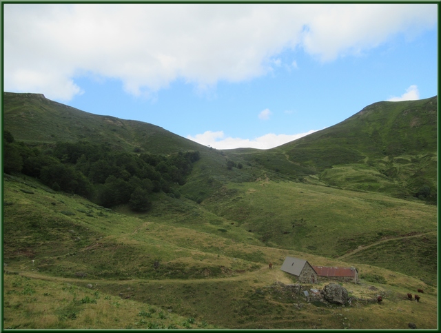 Col de Cabre face aux sources de la Jordanne