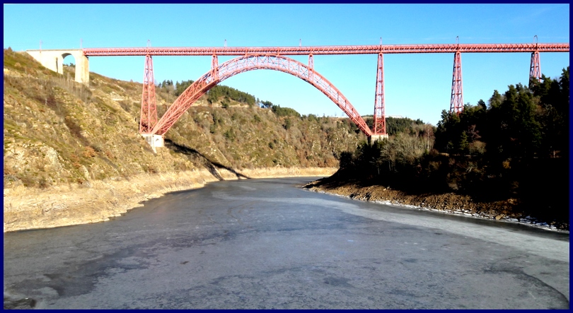 Garabit sous la glace