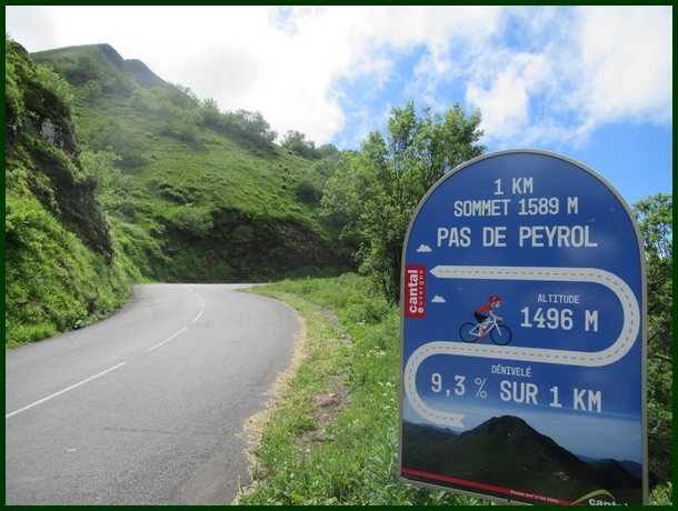 panneau montée vers le Pas de Peyrol